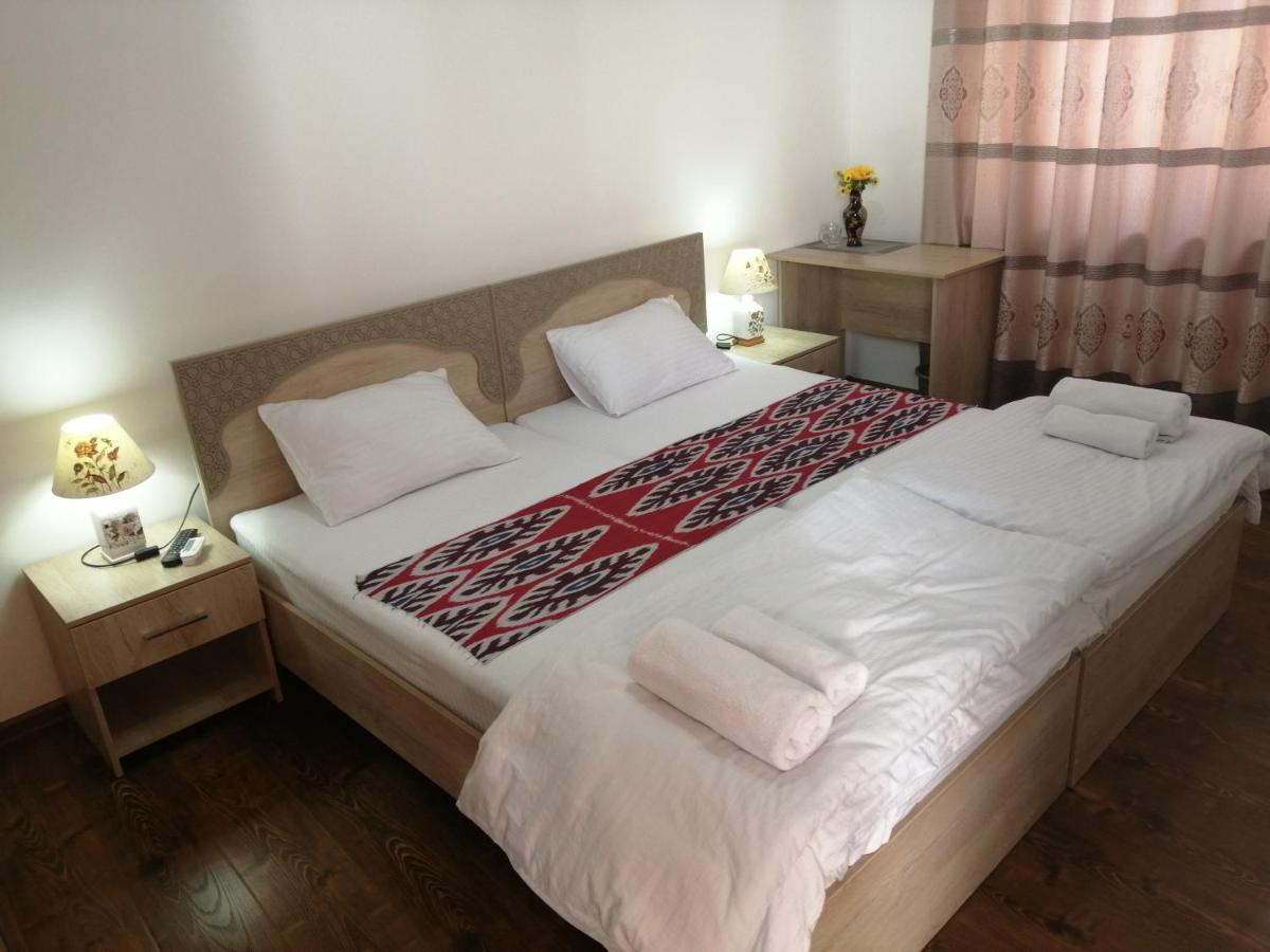 Anis-Pari Hotel Μπουχάρα Εξωτερικό φωτογραφία