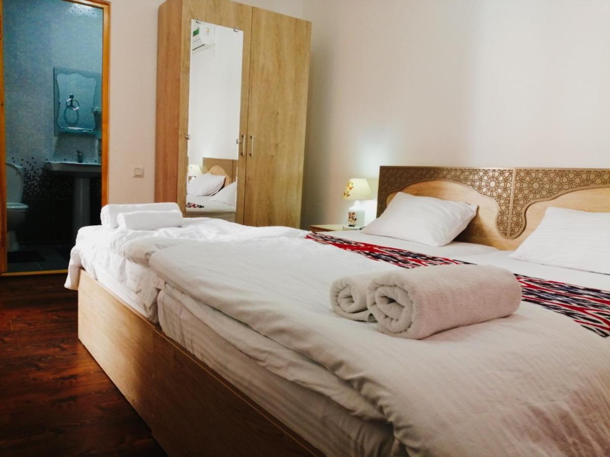 Anis-Pari Hotel Μπουχάρα Δωμάτιο φωτογραφία
